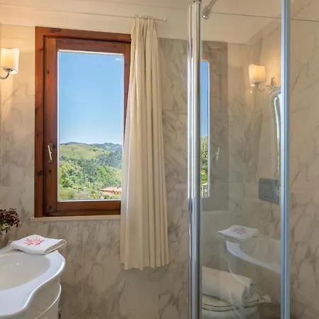 Villa Dolphin 10, Emma